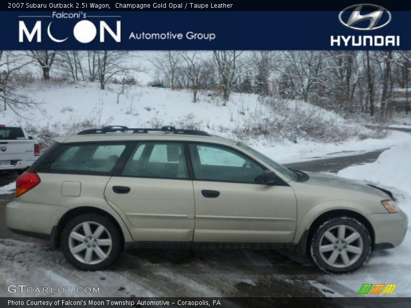 Champagne Gold Opal / Taupe Leather 2007 Subaru Outback 2.5i Wagon