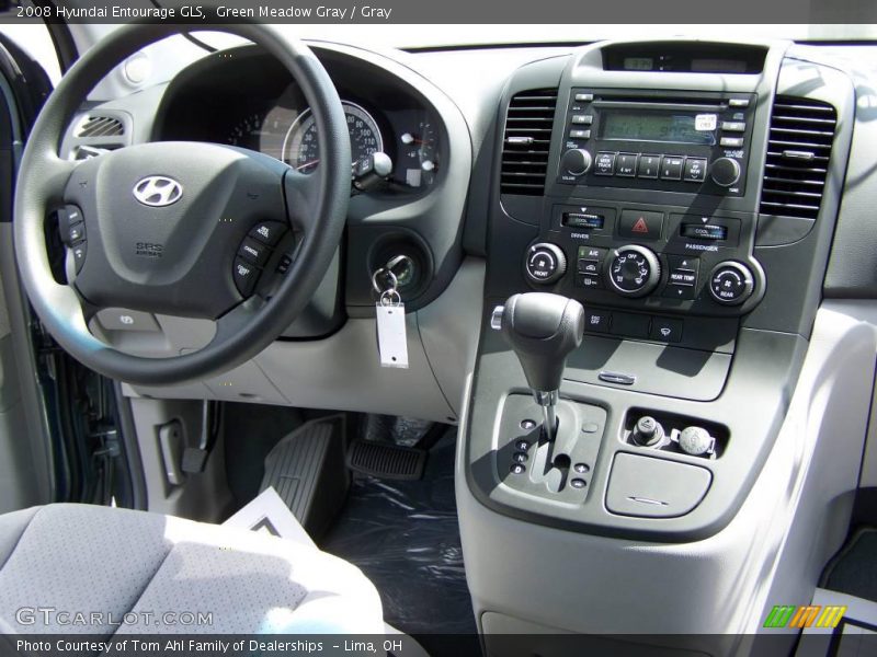 Green Meadow Gray / Gray 2008 Hyundai Entourage GLS