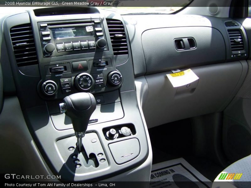 Green Meadow Gray / Gray 2008 Hyundai Entourage GLS