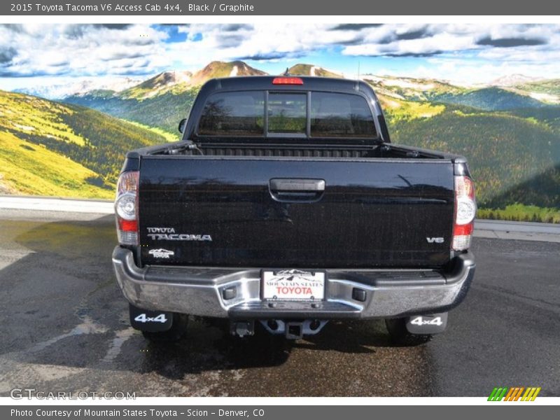Black / Graphite 2015 Toyota Tacoma V6 Access Cab 4x4