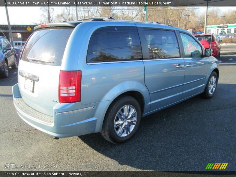 Clearwater Blue Pearlcoat / Medium Pebble Beige/Cream 2008 Chrysler Town & Country Limited