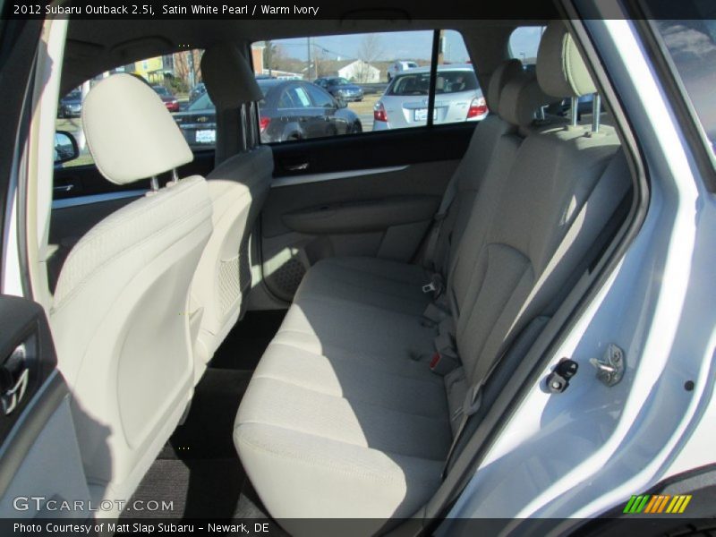 Satin White Pearl / Warm Ivory 2012 Subaru Outback 2.5i