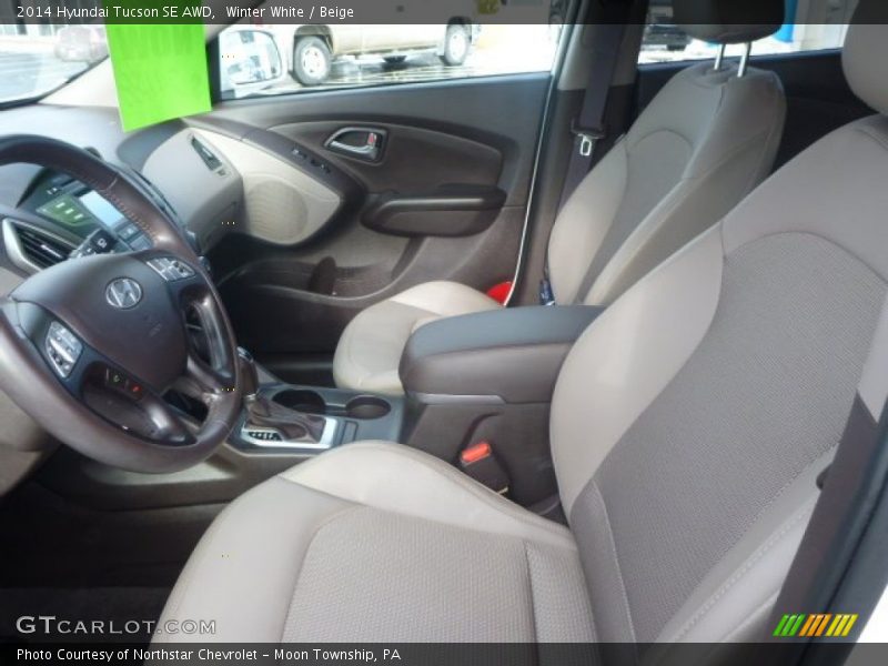 Winter White / Beige 2014 Hyundai Tucson SE AWD