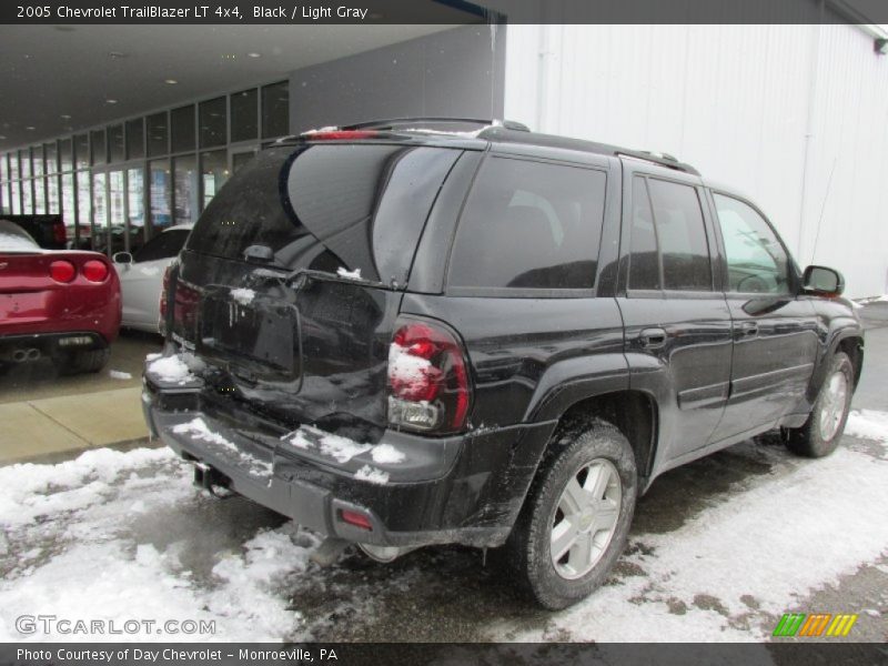 Black / Light Gray 2005 Chevrolet TrailBlazer LT 4x4