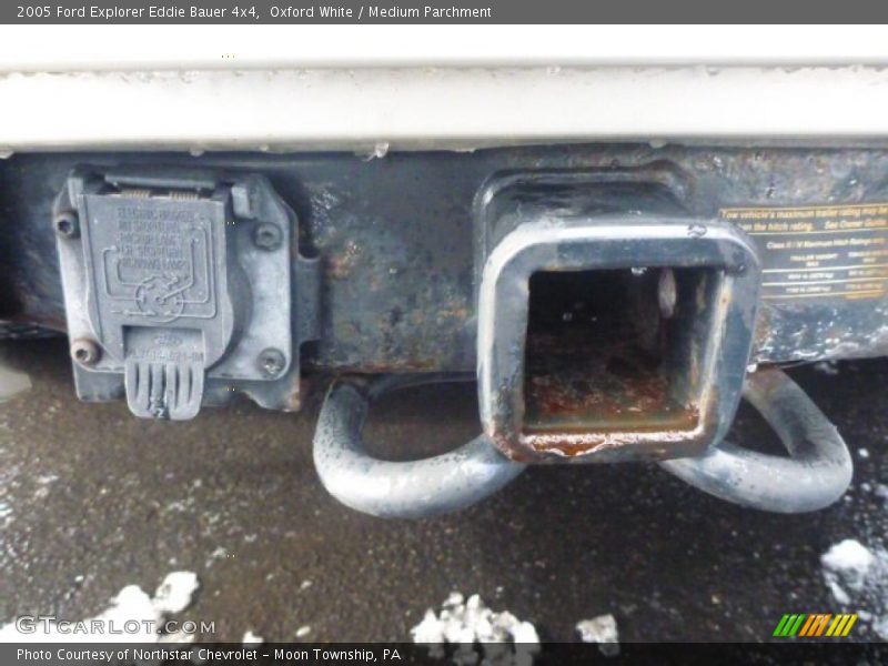 Oxford White / Medium Parchment 2005 Ford Explorer Eddie Bauer 4x4
