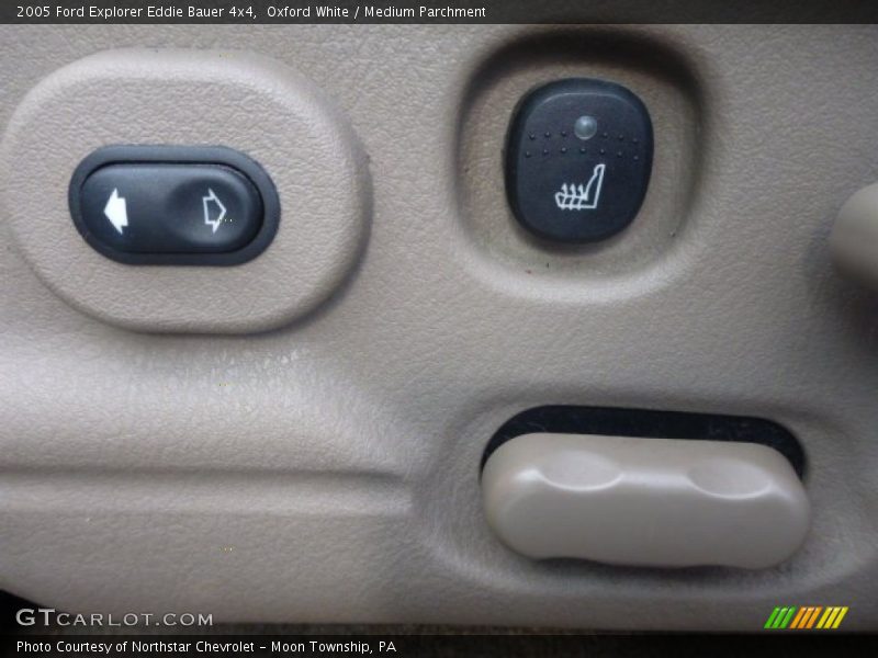 Oxford White / Medium Parchment 2005 Ford Explorer Eddie Bauer 4x4
