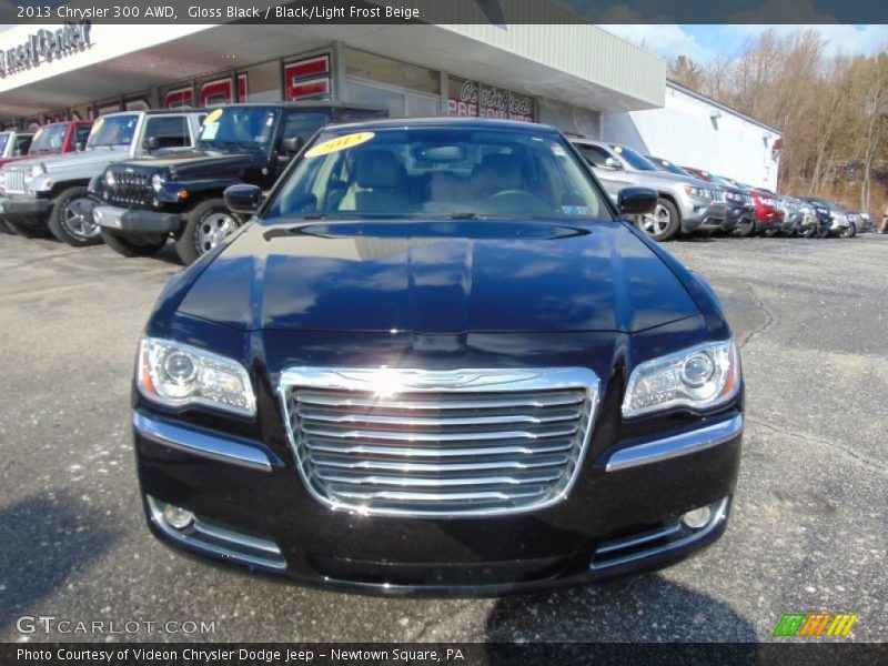 Gloss Black / Black/Light Frost Beige 2013 Chrysler 300 AWD