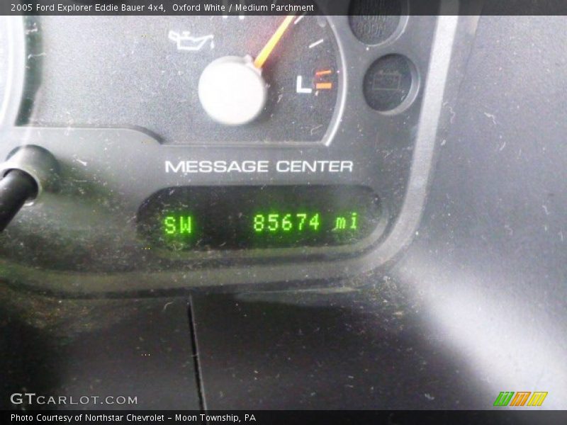 Oxford White / Medium Parchment 2005 Ford Explorer Eddie Bauer 4x4