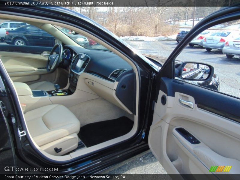 Gloss Black / Black/Light Frost Beige 2013 Chrysler 300 AWD