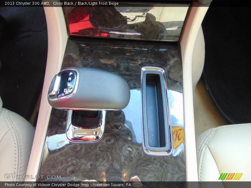 Gloss Black / Black/Light Frost Beige 2013 Chrysler 300 AWD