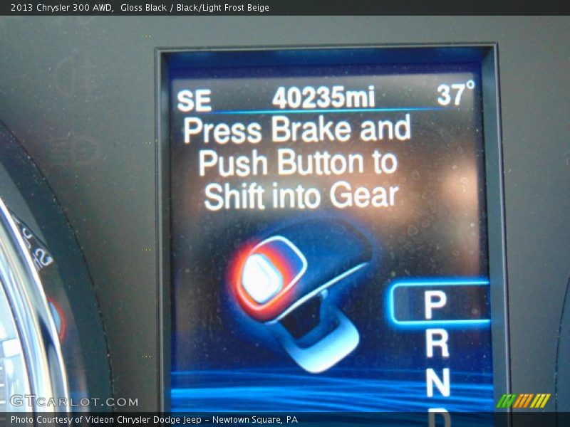 Gloss Black / Black/Light Frost Beige 2013 Chrysler 300 AWD