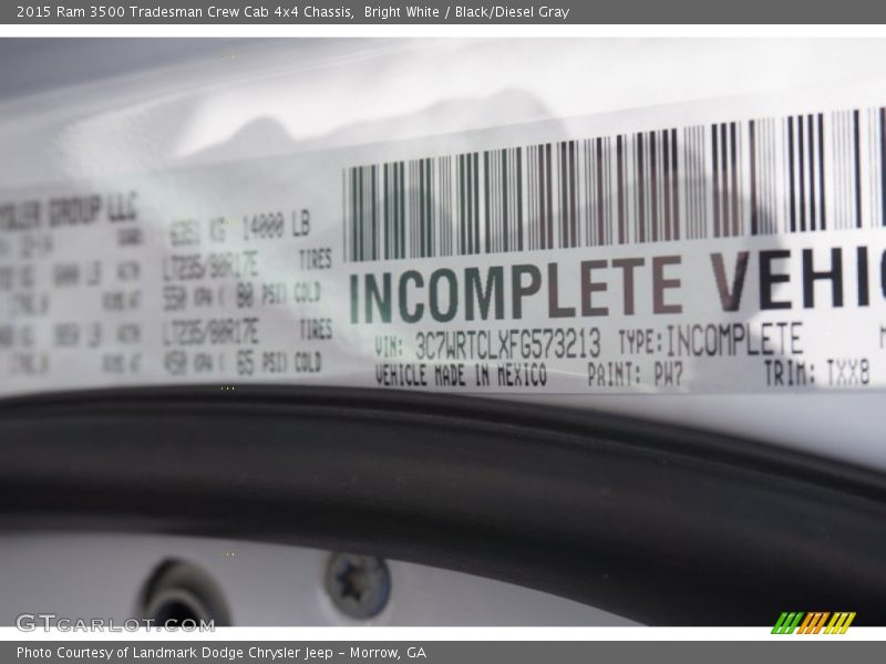 Bright White / Black/Diesel Gray 2015 Ram 3500 Tradesman Crew Cab 4x4 Chassis