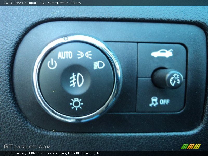 Summit White / Ebony 2013 Chevrolet Impala LTZ