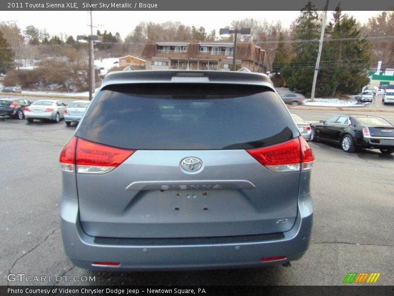 Silver Sky Metallic / Bisque 2011 Toyota Sienna XLE