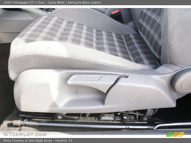 Candy White / Anthracite Black Leather 2009 Volkswagen GTI 2 Door
