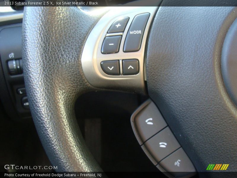 Ice Silver Metallic / Black 2013 Subaru Forester 2.5 X