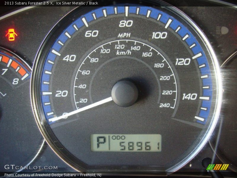 Ice Silver Metallic / Black 2013 Subaru Forester 2.5 X