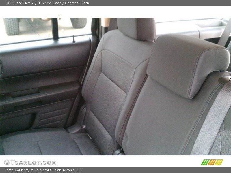 Tuxedo Black / Charcoal Black 2014 Ford Flex SE