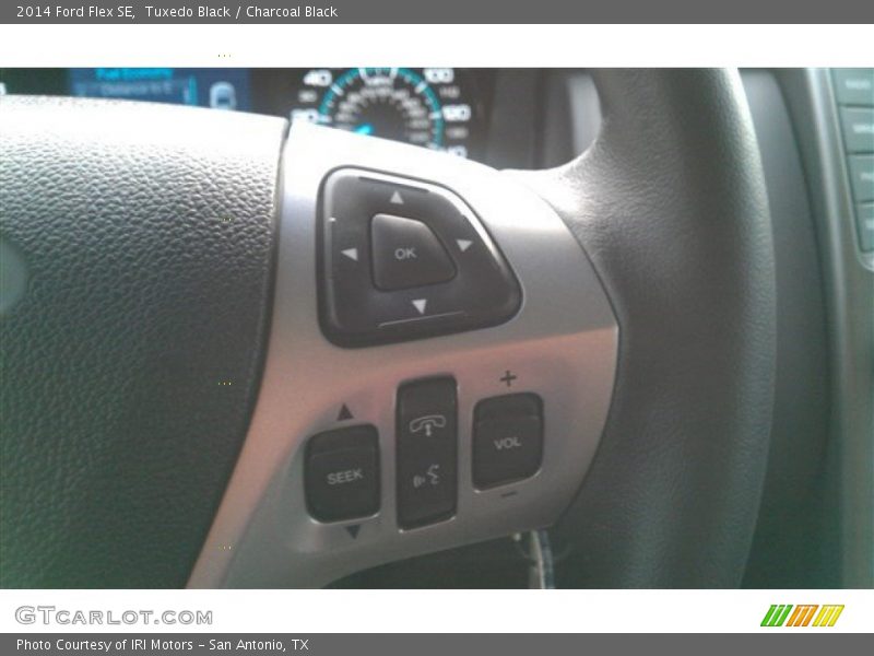 Tuxedo Black / Charcoal Black 2014 Ford Flex SE