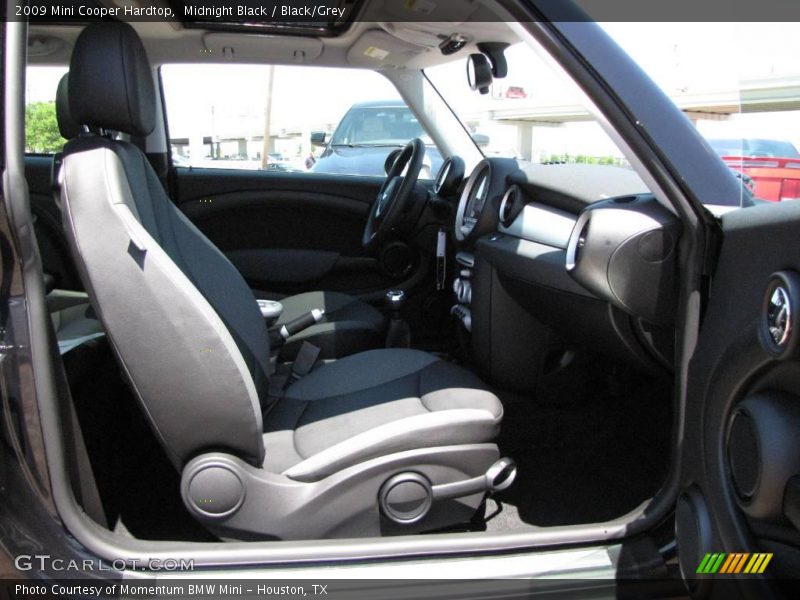 Midnight Black / Black/Grey 2009 Mini Cooper Hardtop