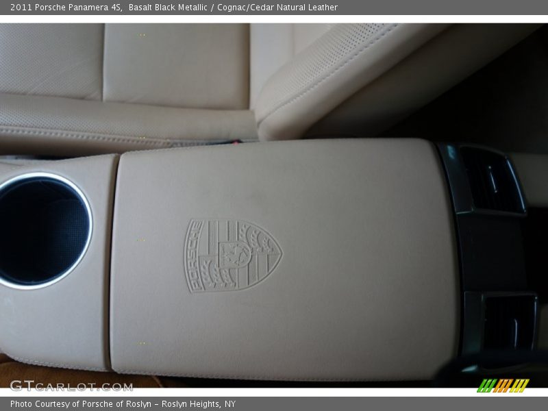 Basalt Black Metallic / Cognac/Cedar Natural Leather 2011 Porsche Panamera 4S