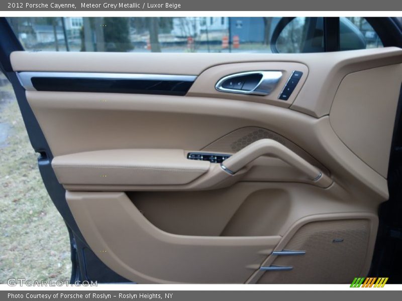 Meteor Grey Metallic / Luxor Beige 2012 Porsche Cayenne