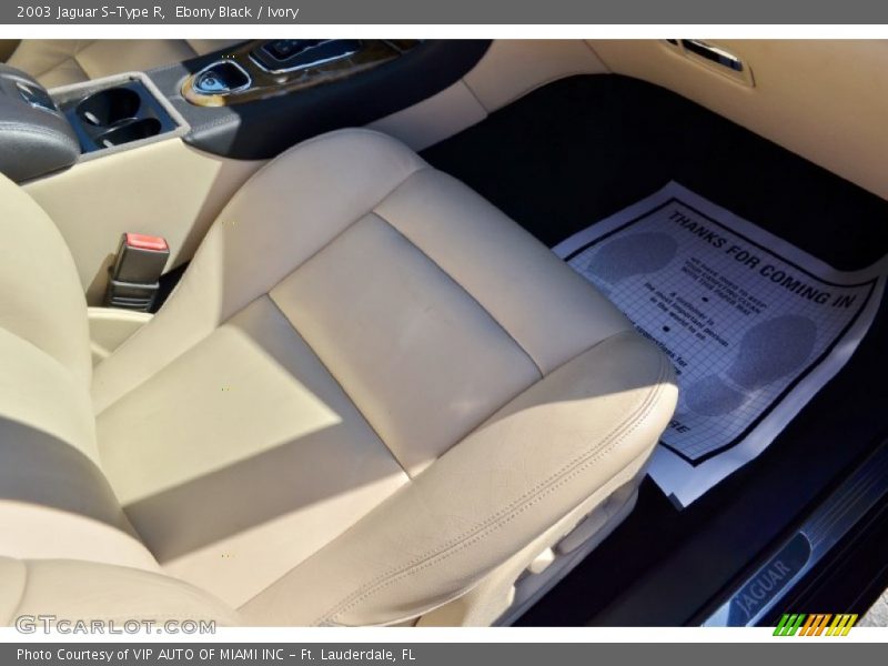 Ebony Black / Ivory 2003 Jaguar S-Type R