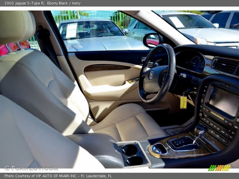 Ebony Black / Ivory 2003 Jaguar S-Type R