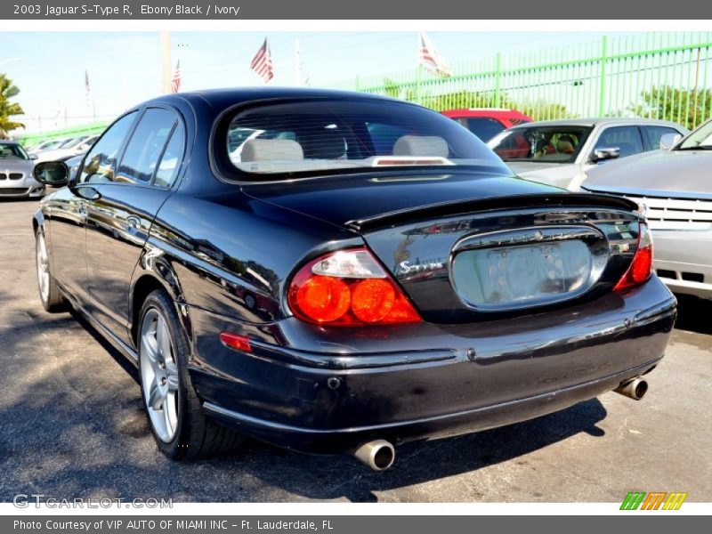 Ebony Black / Ivory 2003 Jaguar S-Type R