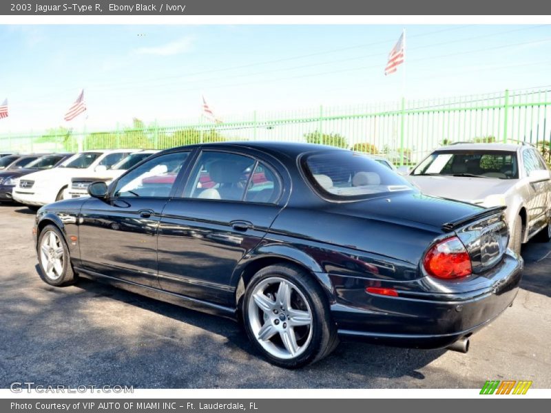Ebony Black / Ivory 2003 Jaguar S-Type R