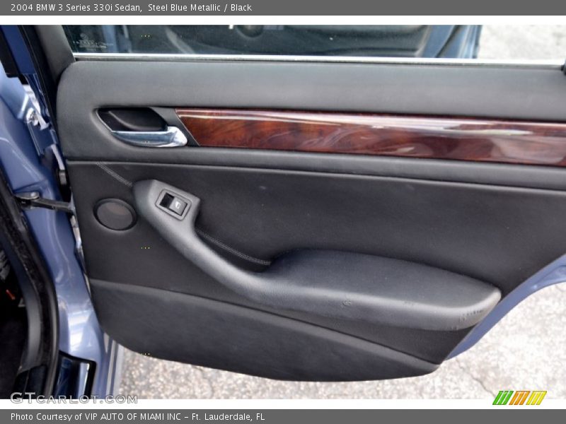 Door Panel of 2004 3 Series 330i Sedan