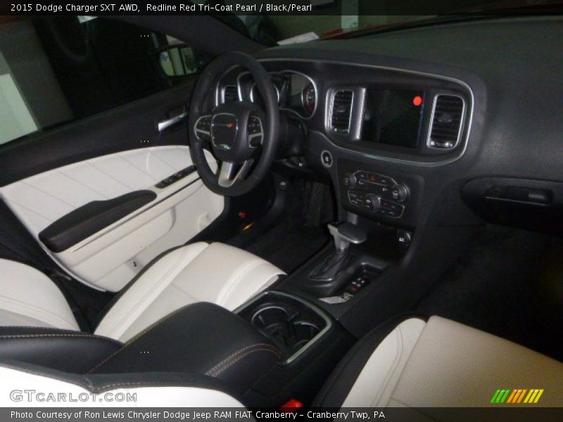 Redline Red Tri-Coat Pearl / Black/Pearl 2015 Dodge Charger SXT AWD