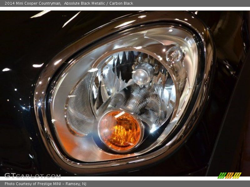 Absolute Black Metallic / Carbon Black 2014 Mini Cooper Countryman