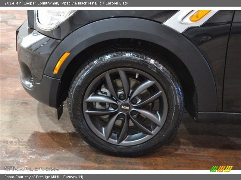 Absolute Black Metallic / Carbon Black 2014 Mini Cooper Countryman