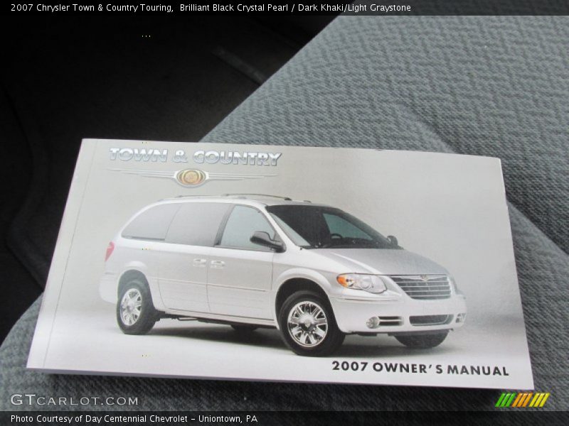 Brilliant Black Crystal Pearl / Dark Khaki/Light Graystone 2007 Chrysler Town & Country Touring