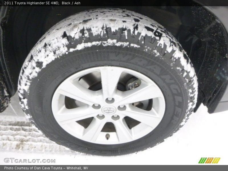 Black / Ash 2011 Toyota Highlander SE 4WD