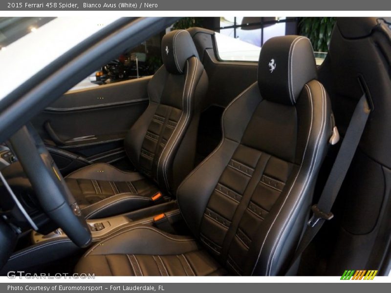 Front Seat of 2015 458 Spider