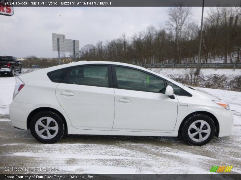 Blizzard White Pearl / Bisque 2014 Toyota Prius Five Hybrid