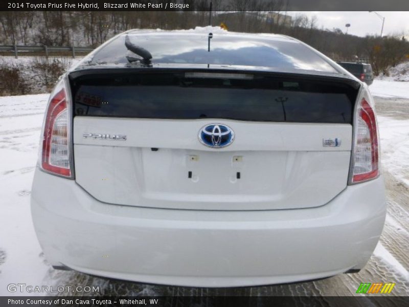 Blizzard White Pearl / Bisque 2014 Toyota Prius Five Hybrid