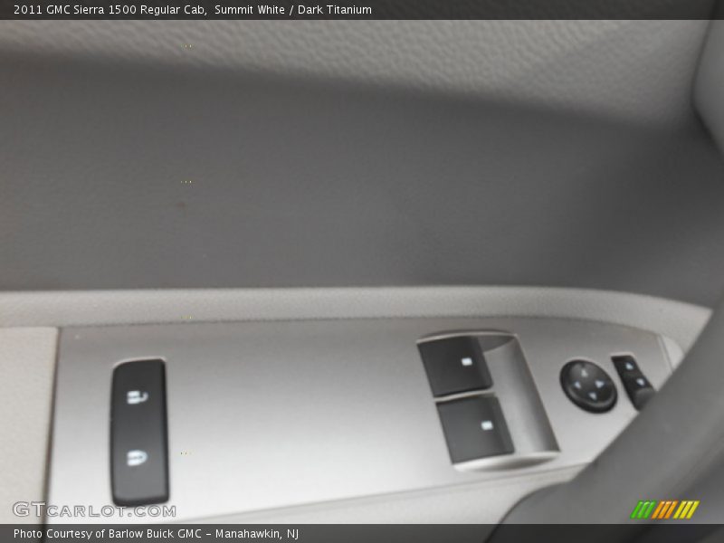 Summit White / Dark Titanium 2011 GMC Sierra 1500 Regular Cab