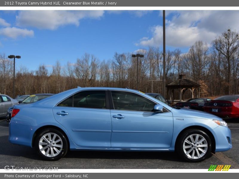 Clearwater Blue Metallic / Ivory 2012 Toyota Camry Hybrid XLE