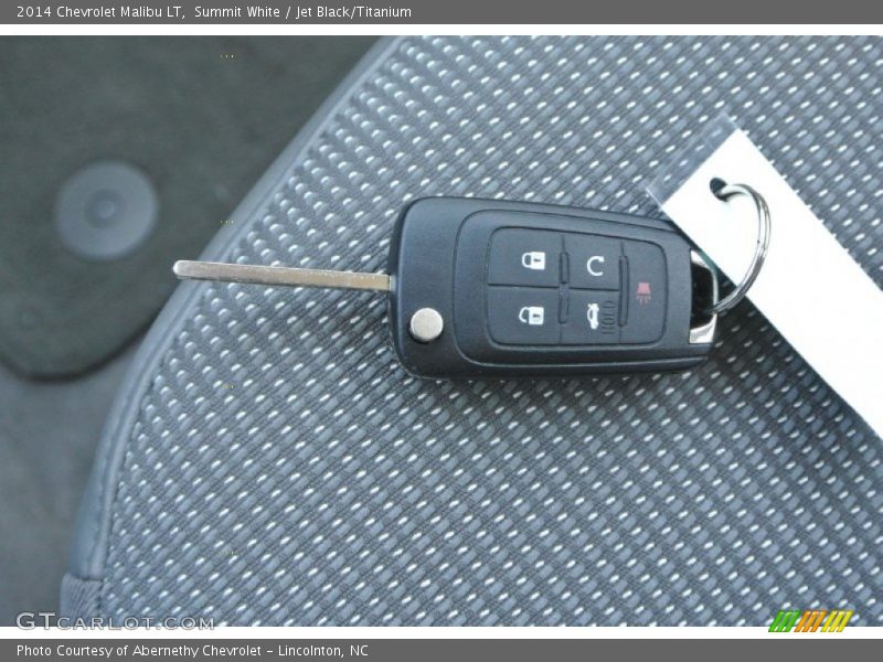 Summit White / Jet Black/Titanium 2014 Chevrolet Malibu LT
