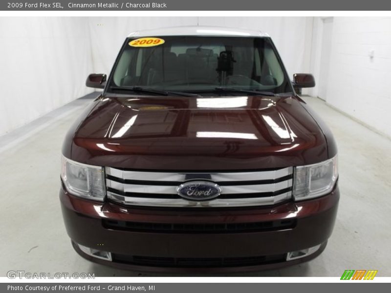 Cinnamon Metallic / Charcoal Black 2009 Ford Flex SEL