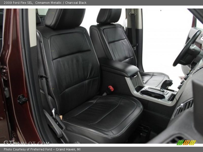 Cinnamon Metallic / Charcoal Black 2009 Ford Flex SEL