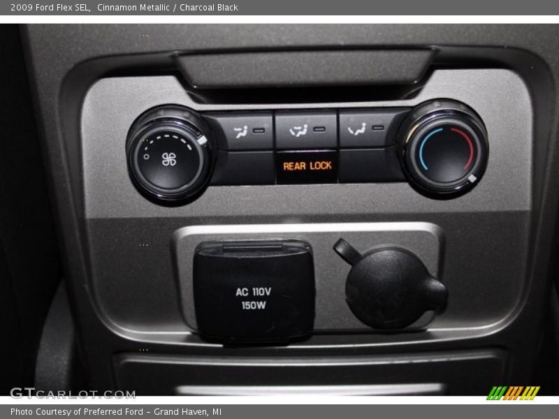 Cinnamon Metallic / Charcoal Black 2009 Ford Flex SEL