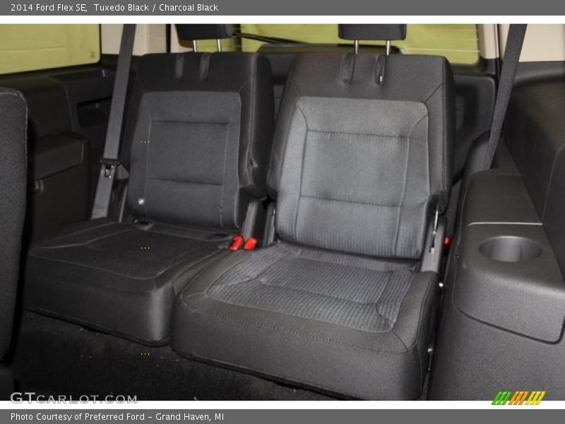 Tuxedo Black / Charcoal Black 2014 Ford Flex SE