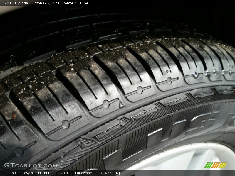 Chai Bronze / Taupe 2013 Hyundai Tucson GLS