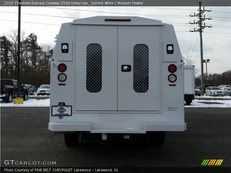 Summit White / Medium Pewter 2015 Chevrolet Express Cutaway 3500 Utility Van