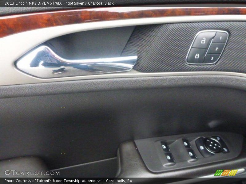 Ingot Silver / Charcoal Black 2013 Lincoln MKZ 3.7L V6 FWD