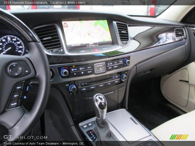 Casablanca White / Ivory 2014 Hyundai Equus Signature